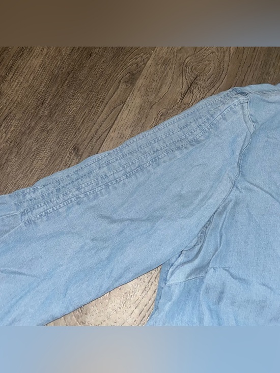 J. Jill Chambray Denim Tunic Blouse Size Small - Picture 6 of 9